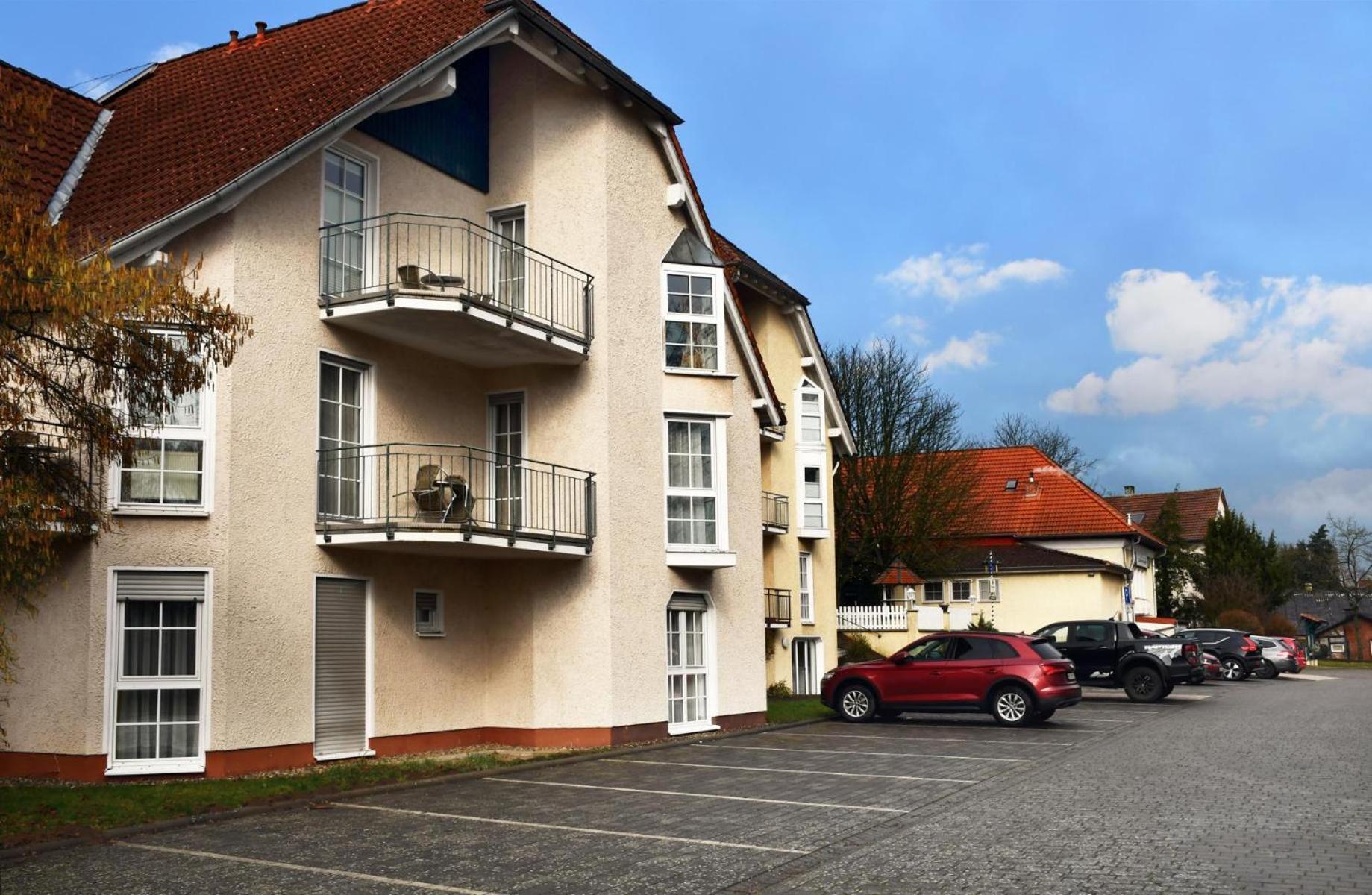 Hotel Schoene Aussicht Giessen Ngoại thất bức ảnh